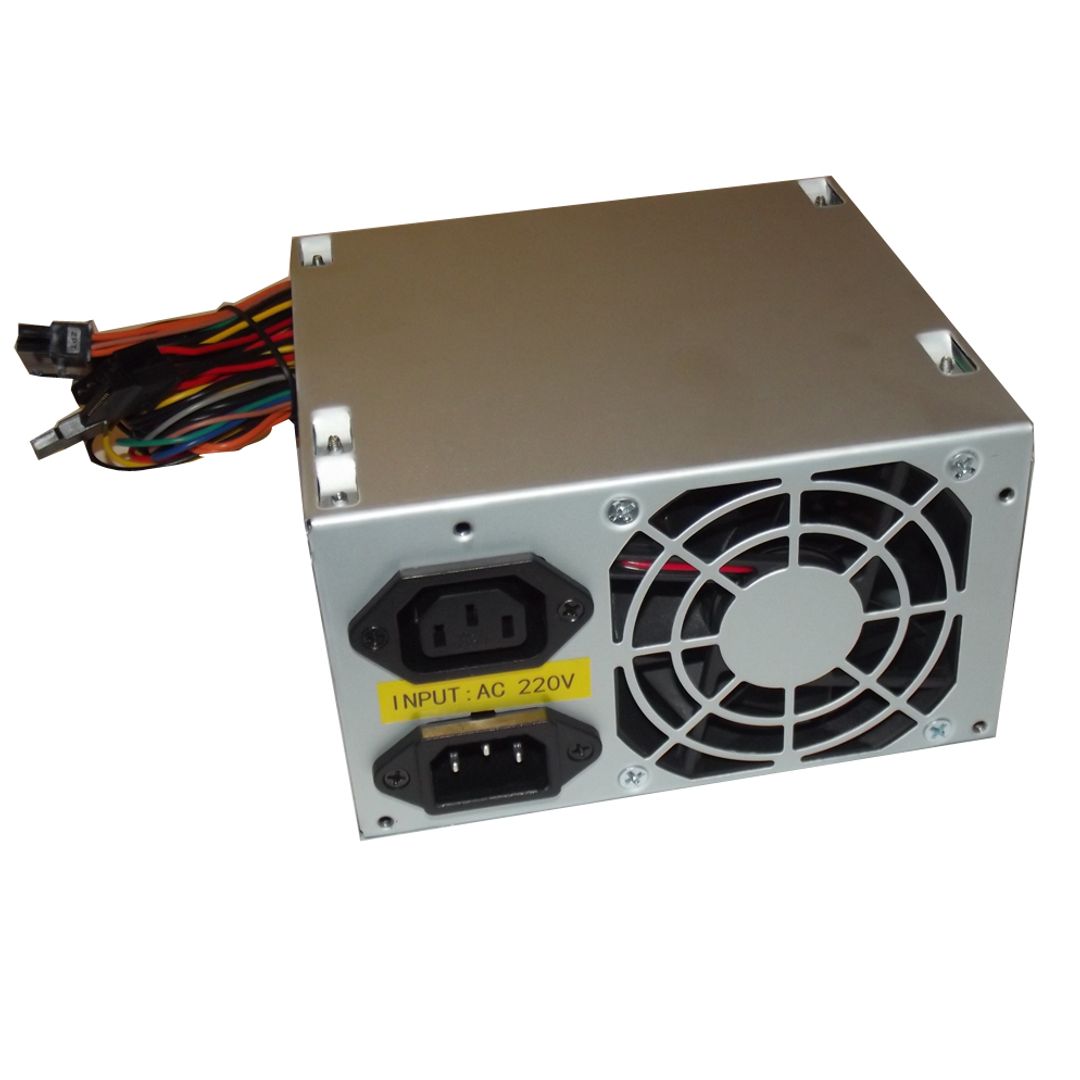 Imagen de Fuente ATX Xtreme 600w 24+4 pin – conector SATA